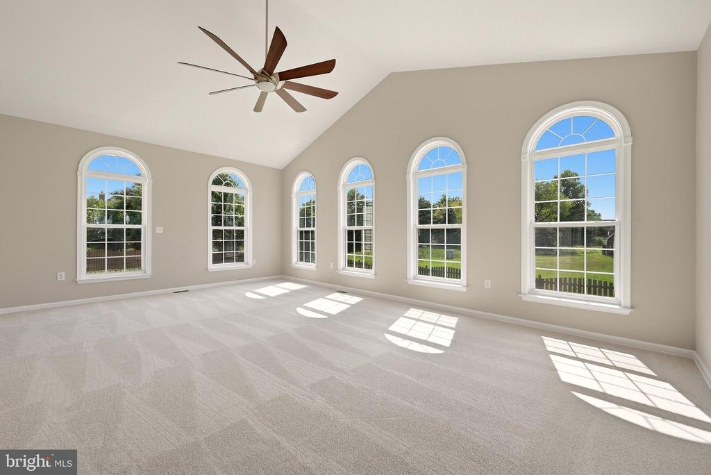 104 YARROW COURT