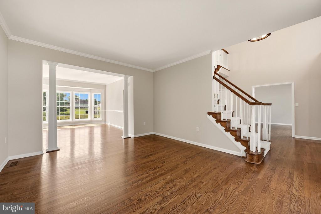 104 YARROW COURT