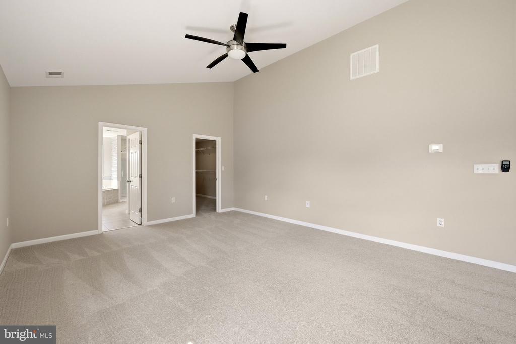 104 YARROW COURT