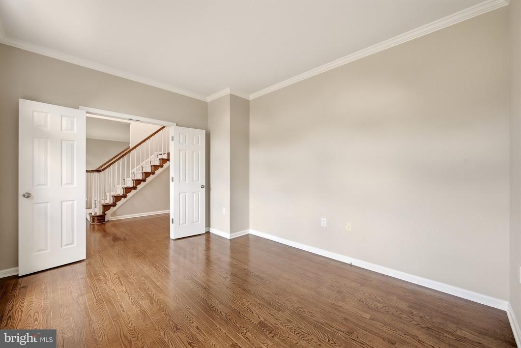 104 YARROW COURT