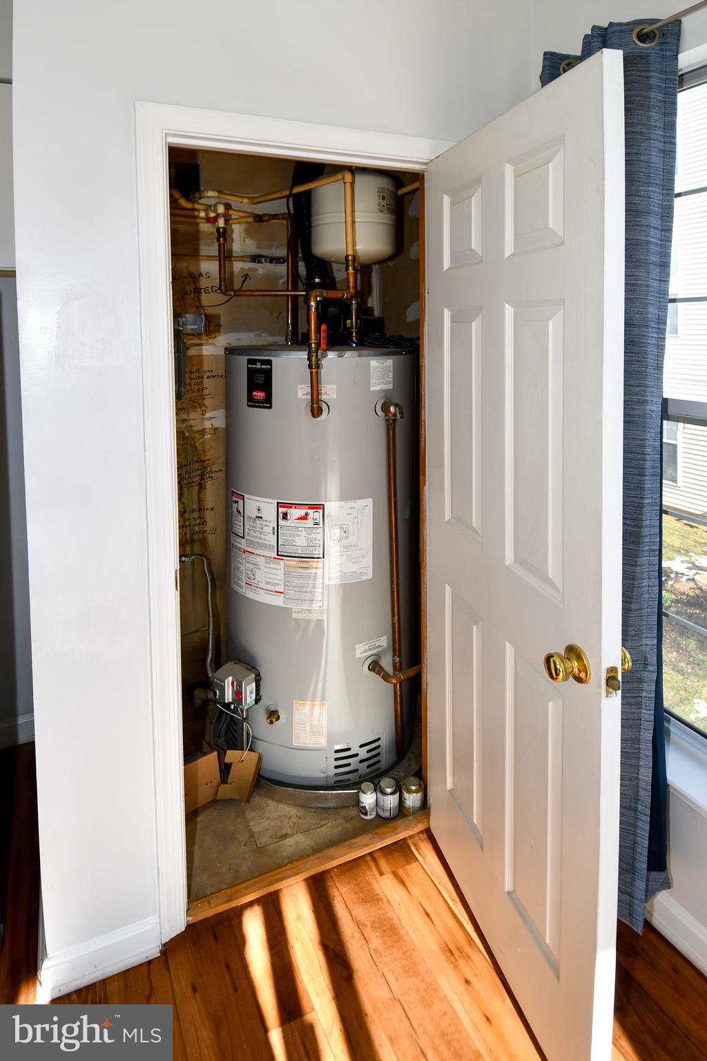 5909 FOUNDERS HILL DR #202