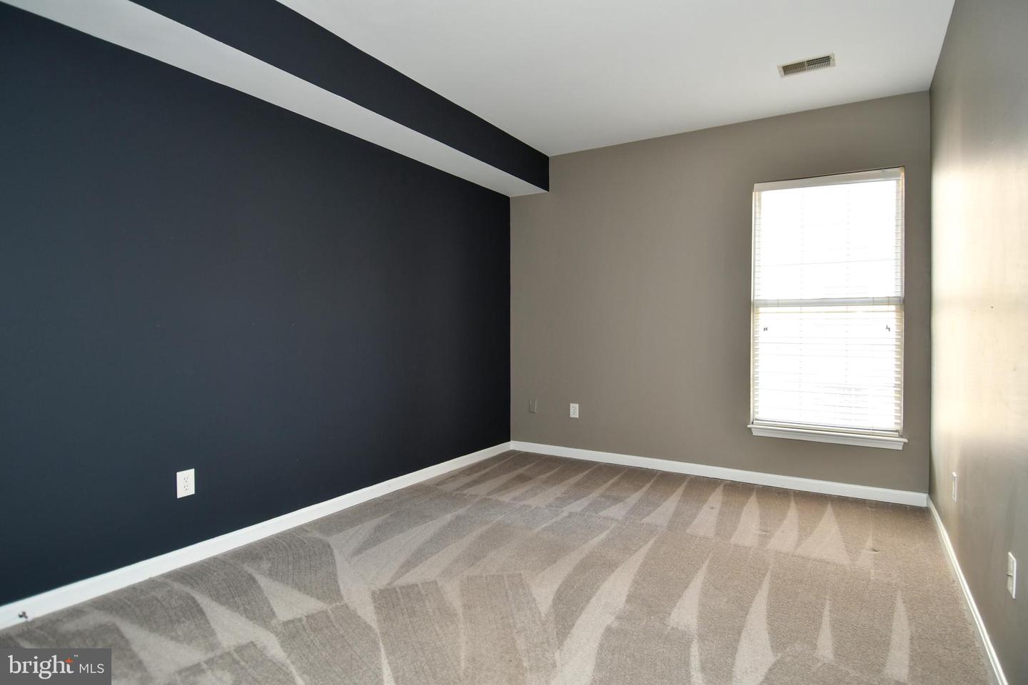 5909 FOUNDERS HILL DR #202