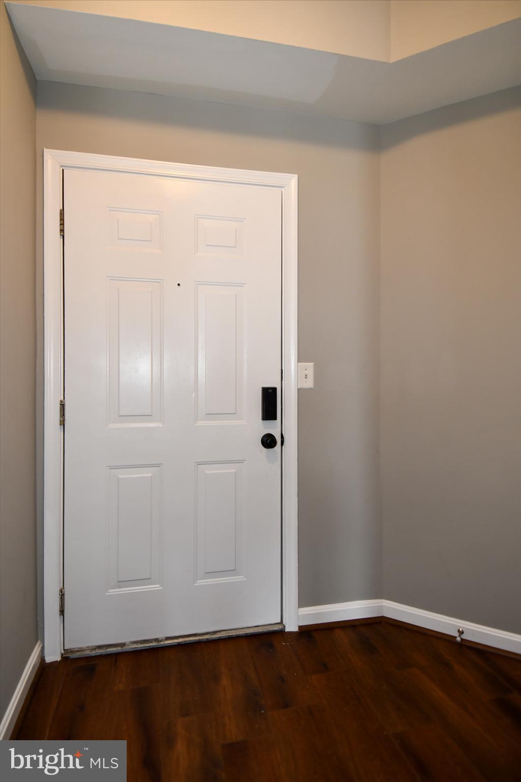 5909 FOUNDERS HILL DR #202