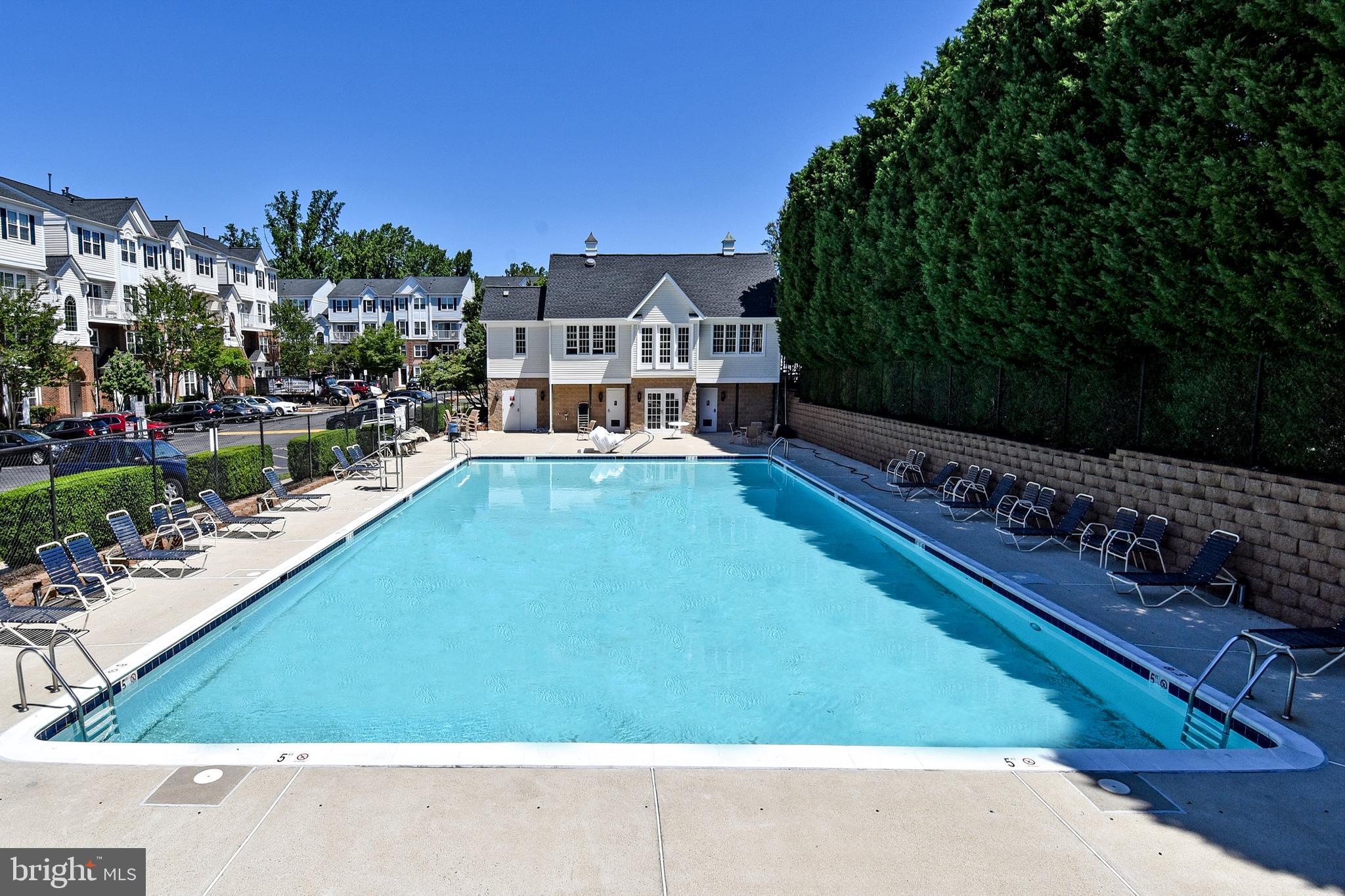 5909 FOUNDERS HILL DR #202