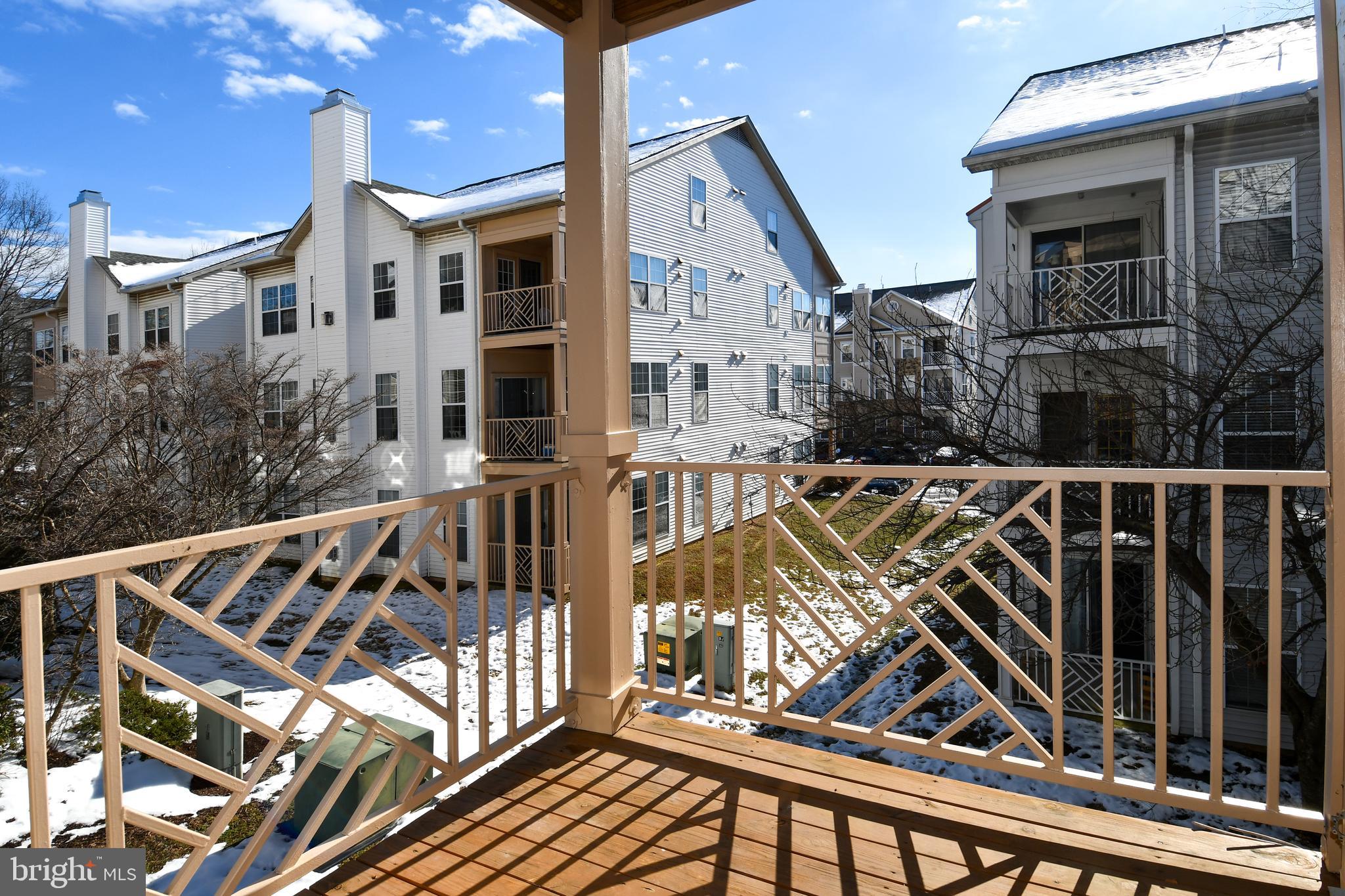 5909 FOUNDERS HILL DR #202