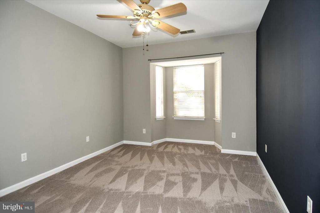 5909 FOUNDERS HILL DRIVE 202