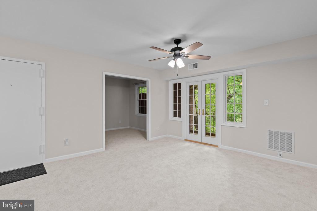 8110 COLONY POINT ROAD Unit: H