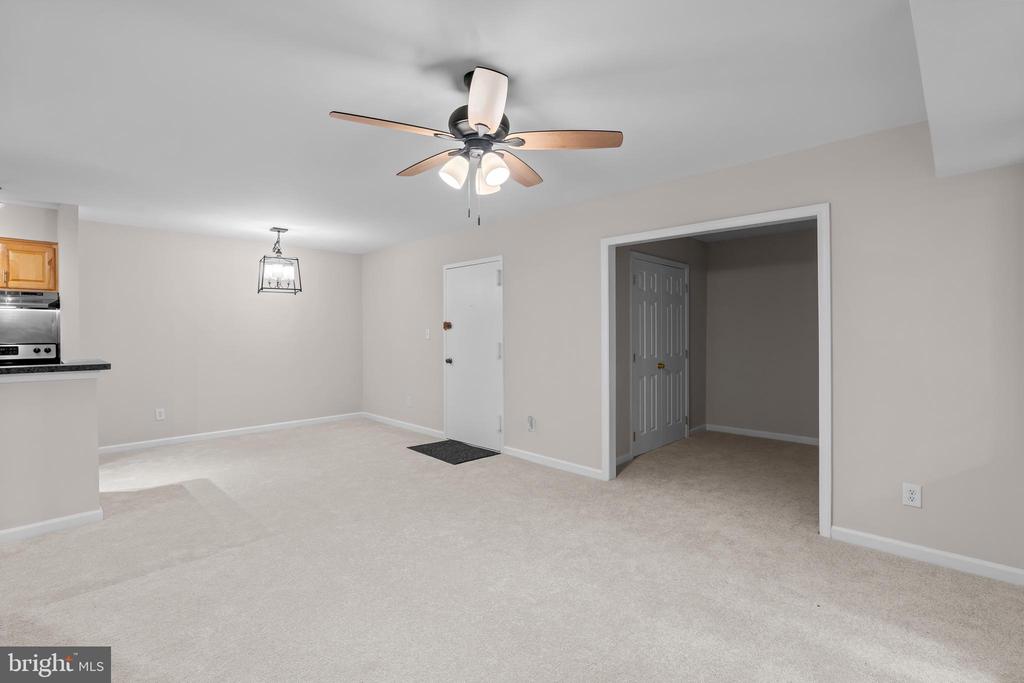 8110 COLONY POINT ROAD Unit: H