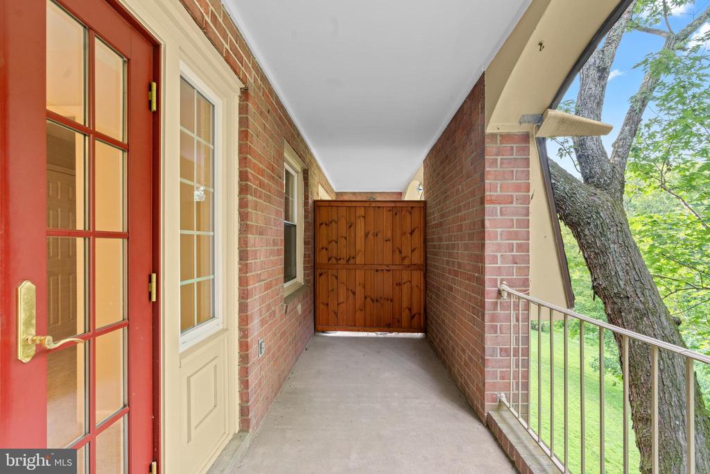 8110 COLONY POINT ROAD Unit: H