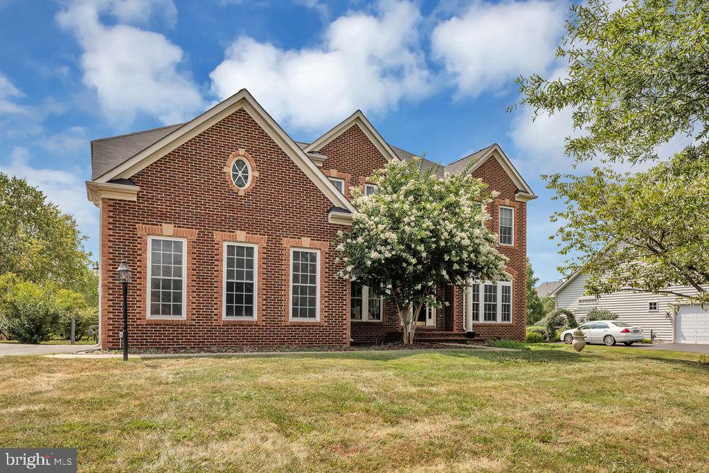 22405 Belle Terra Dr