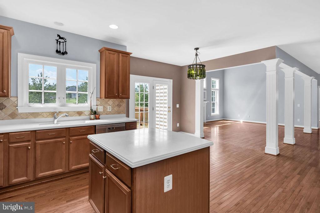 22405 Belle Terra Dr