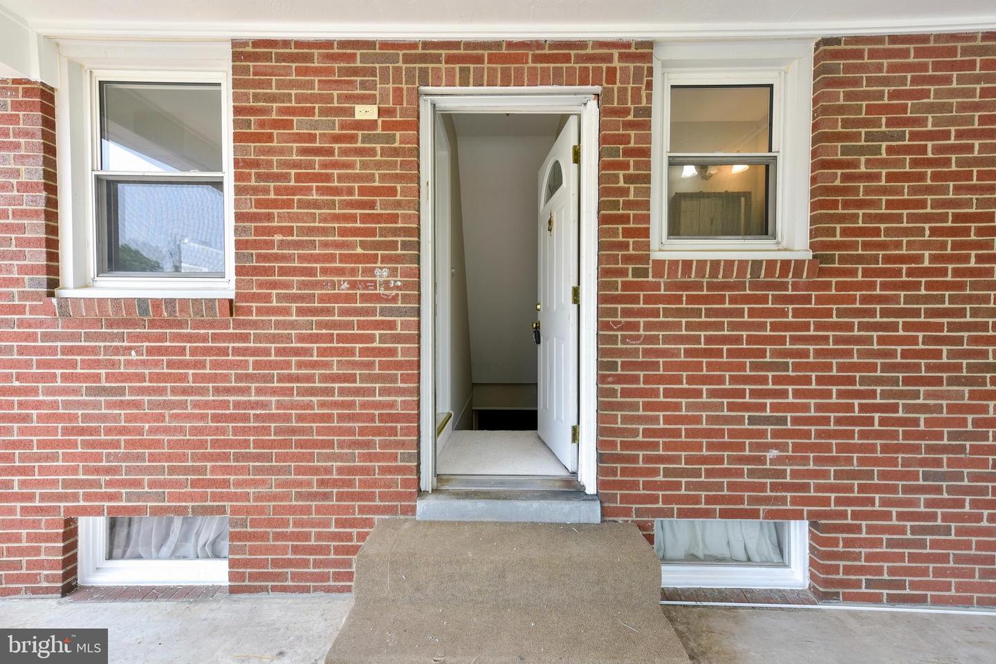 315 Valley View Ave SW