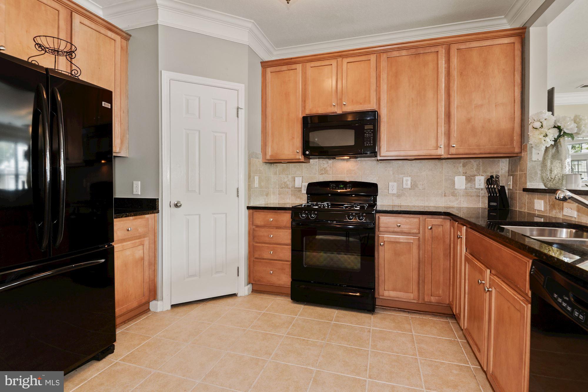 507 Sunset View Ter SE #108