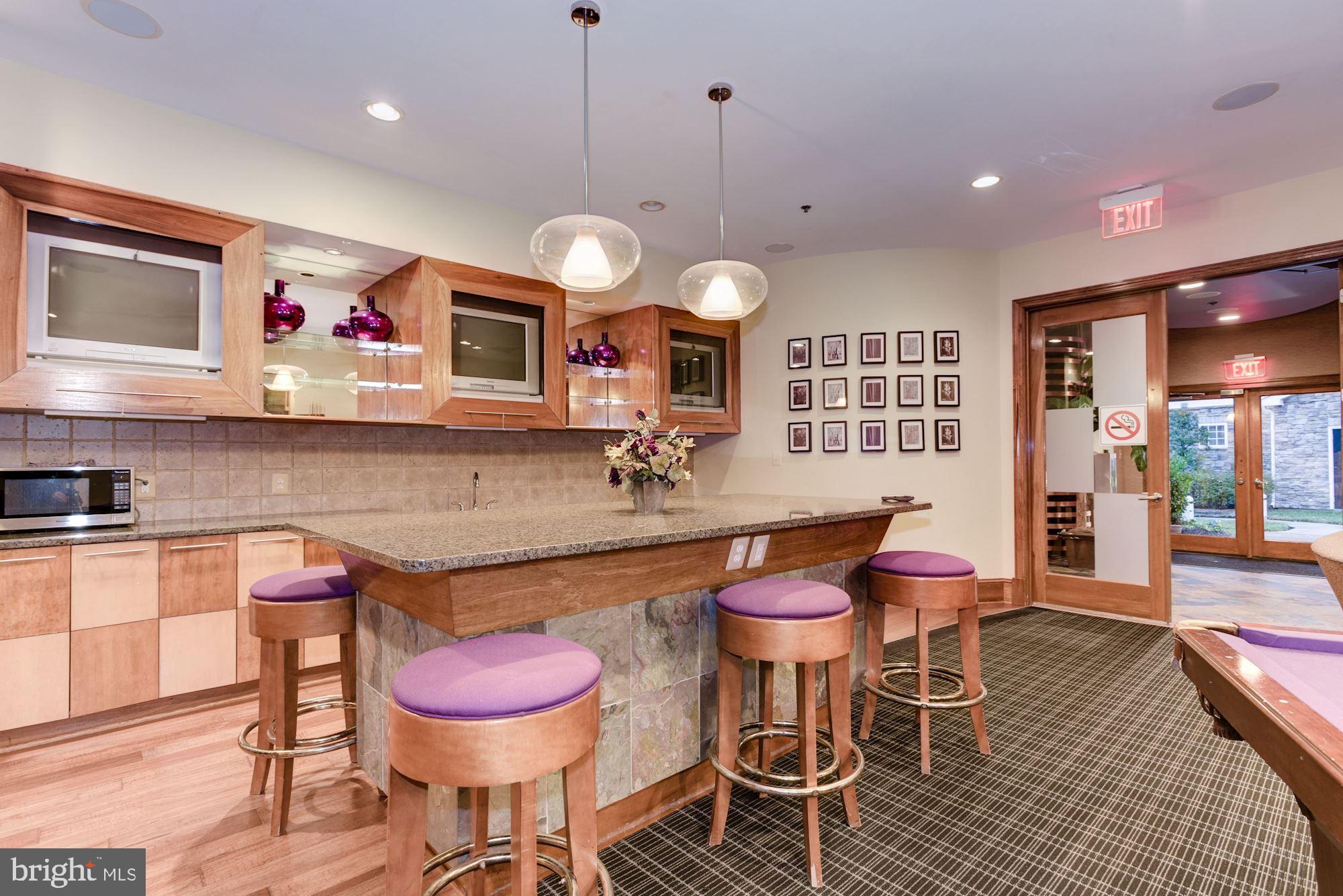 507 Sunset View Ter SE #108