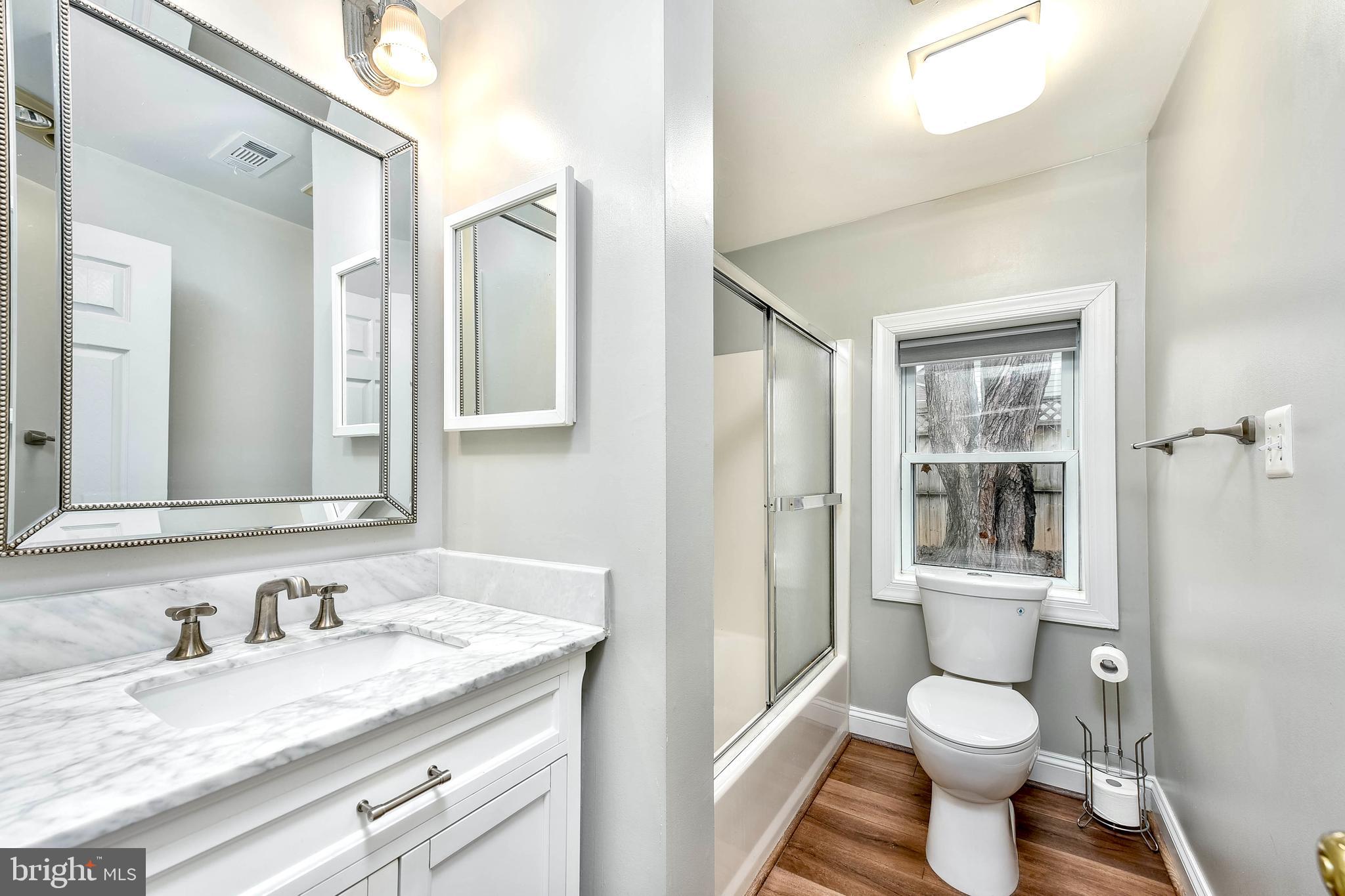 602 Blue Ridge Ave NE