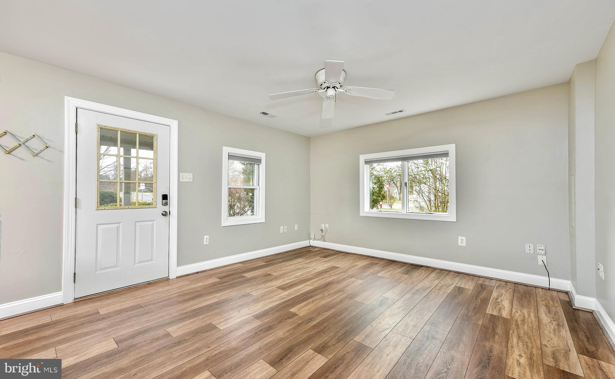 602 Blue Ridge Ave NE