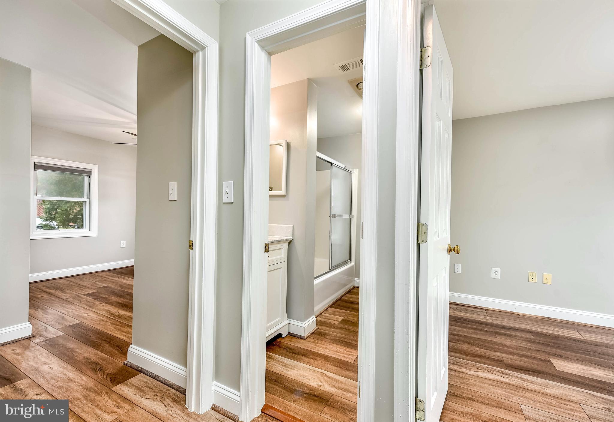 602 Blue Ridge Ave NE