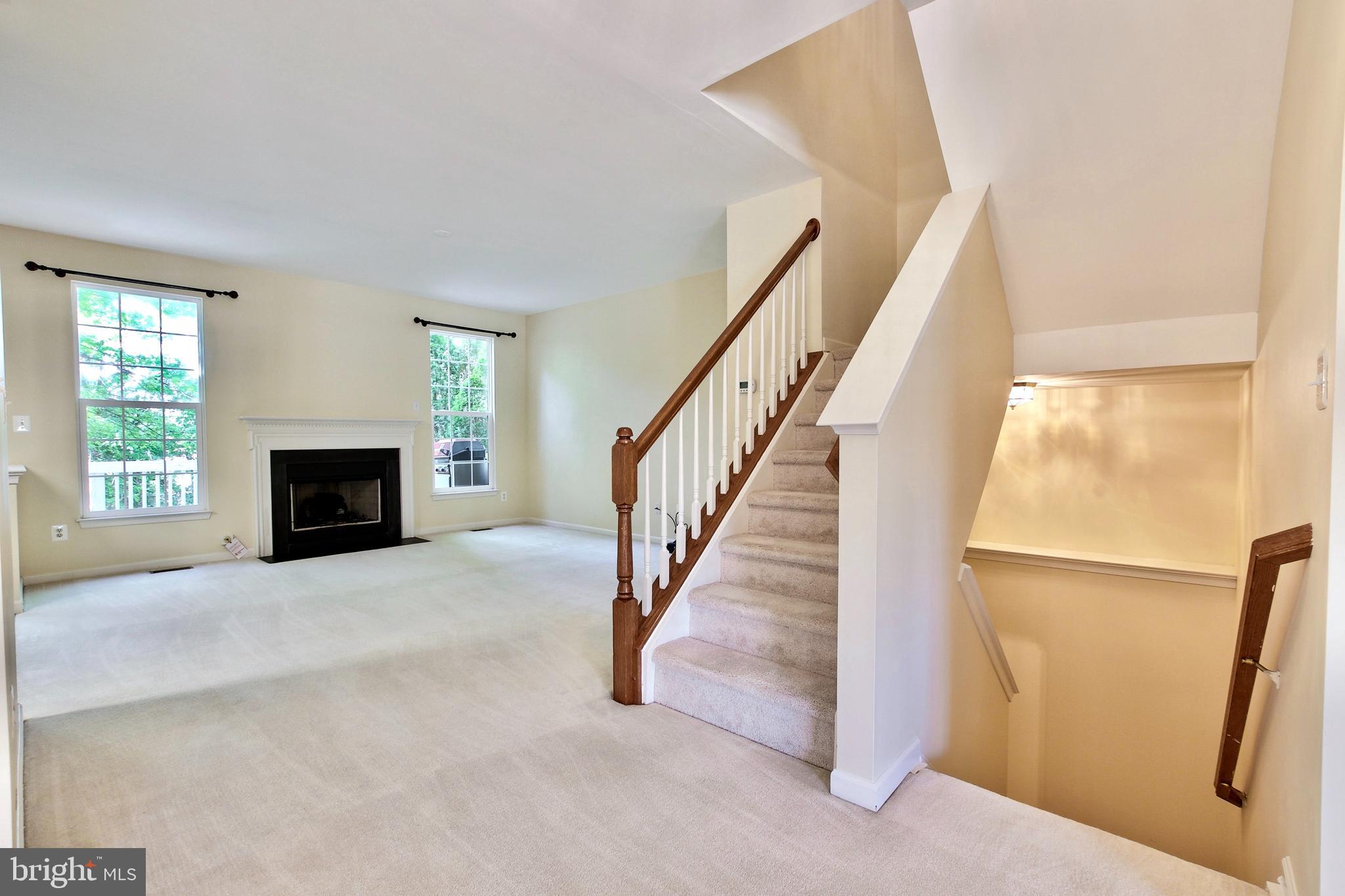 43581 DUNHILL CUP SQ