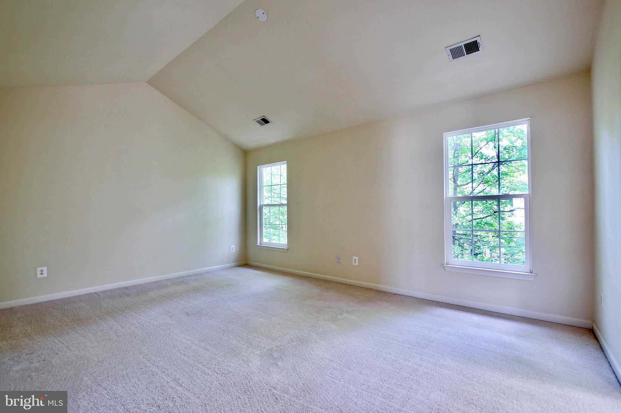 43581 DUNHILL CUP SQ