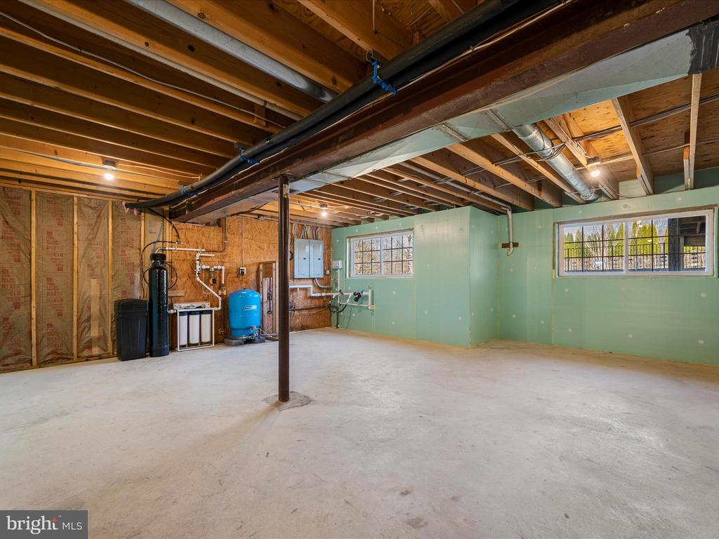 11517 Mica Pl