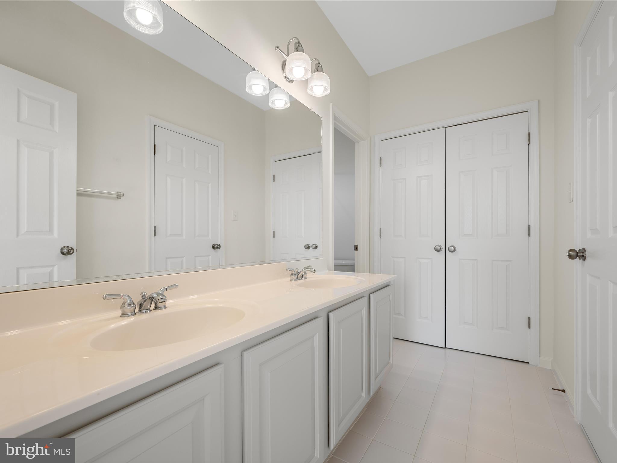 11517 Mica Pl