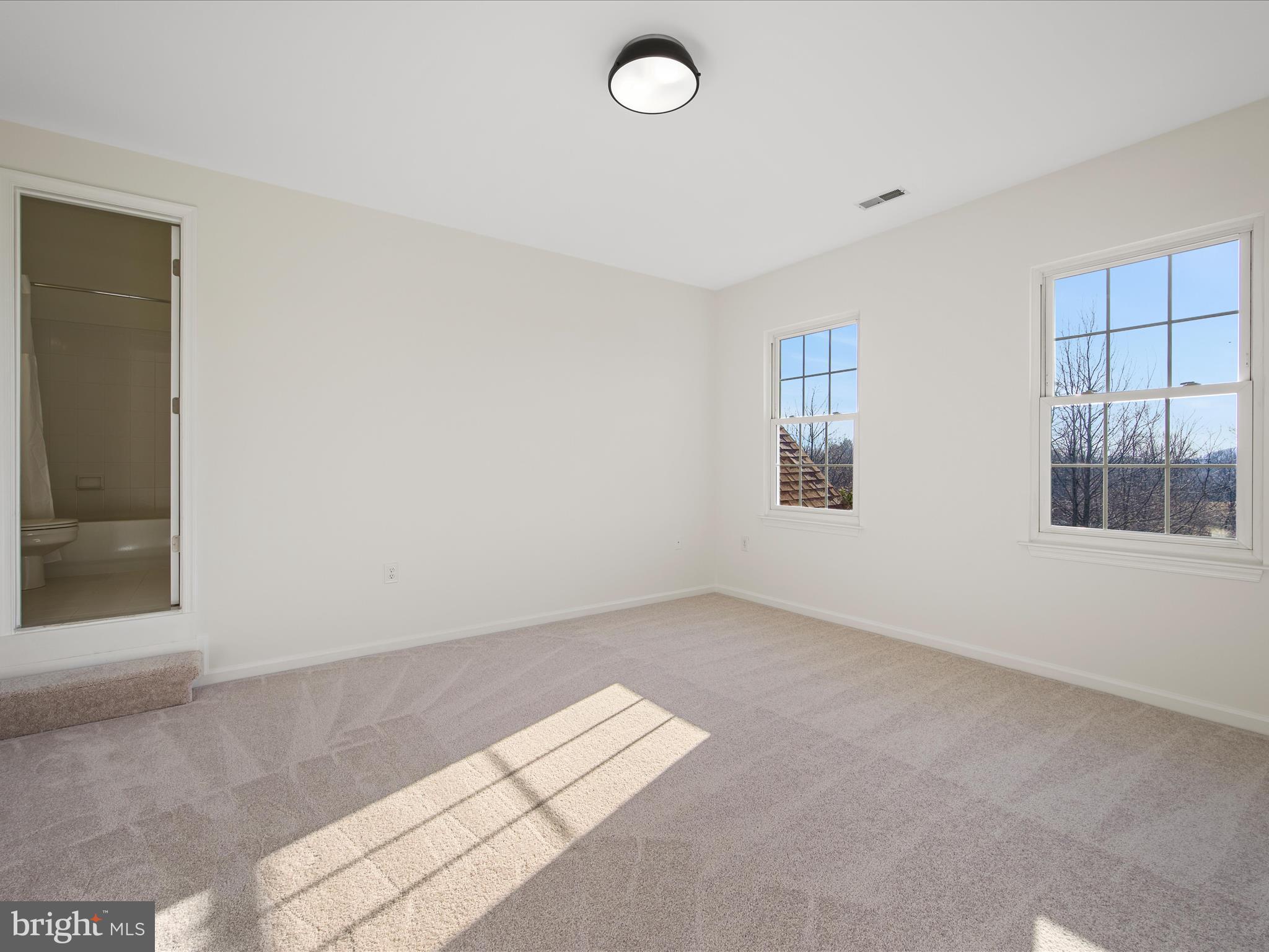 11517 Mica Pl