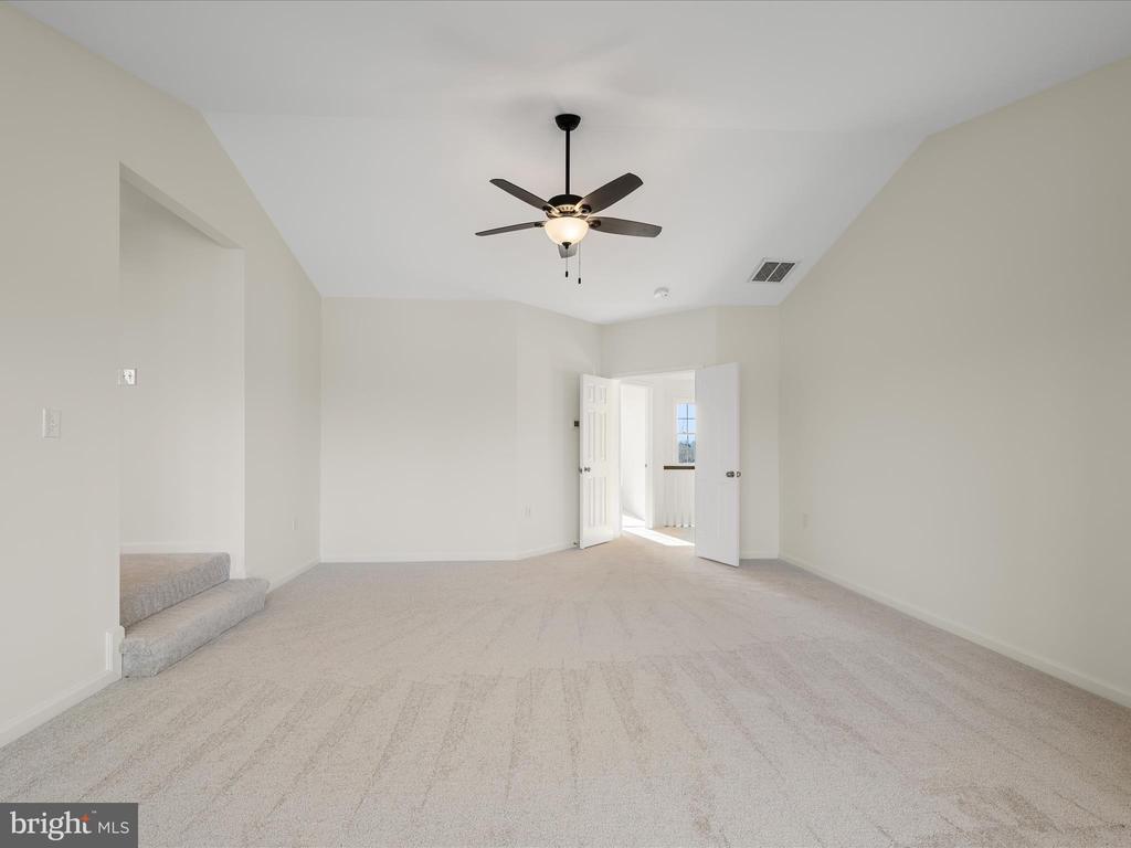 11517 Mica Pl