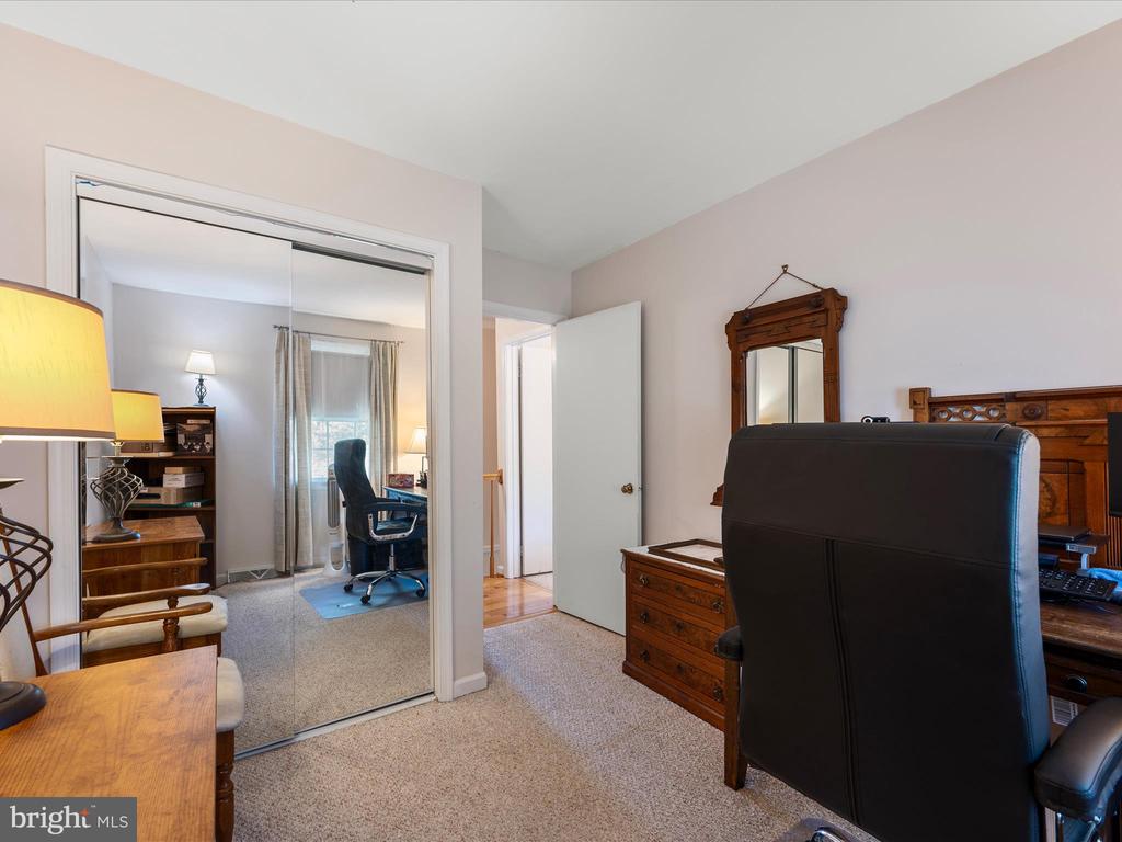 35 Sydnor St