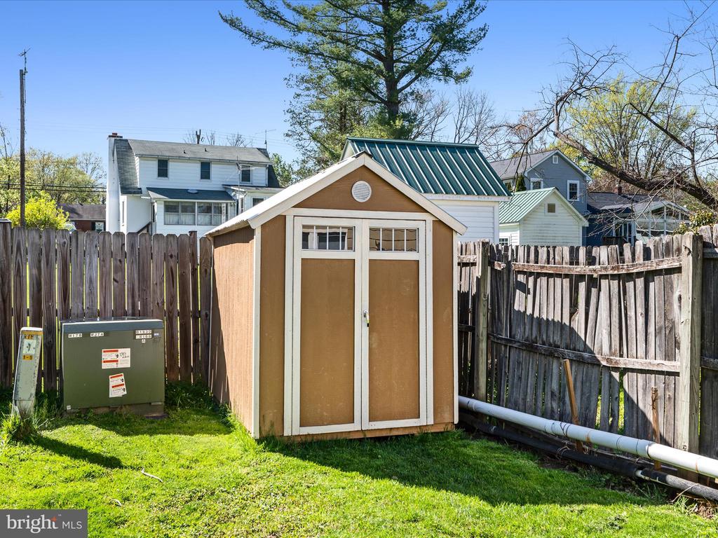 35 Sydnor St