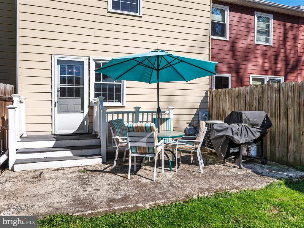 35 Sydnor St
