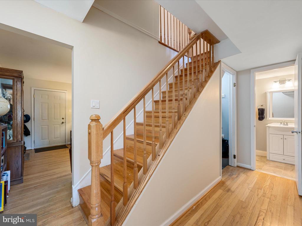 35 Sydnor St