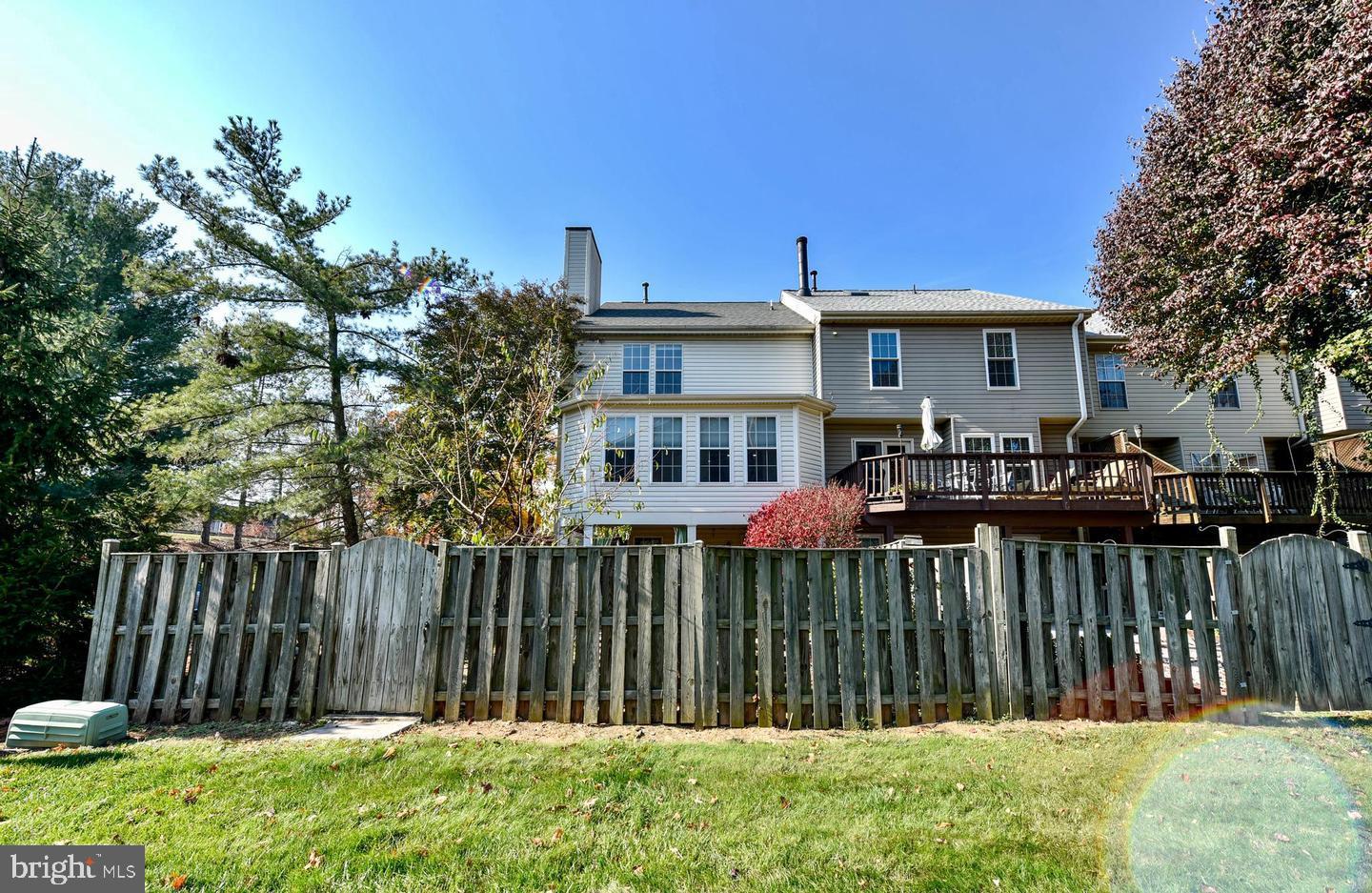 20372 BURNLEY SQUARE