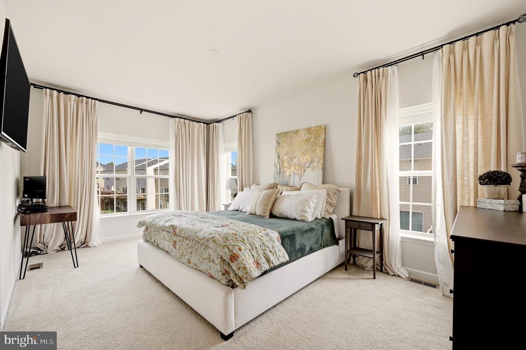 201 APSLEY TERRACE