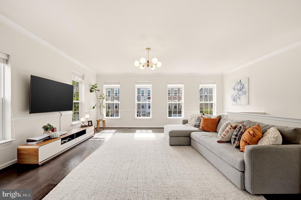 201 APSLEY TERRACE