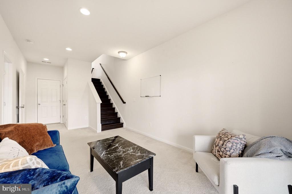 201 APSLEY TERRACE