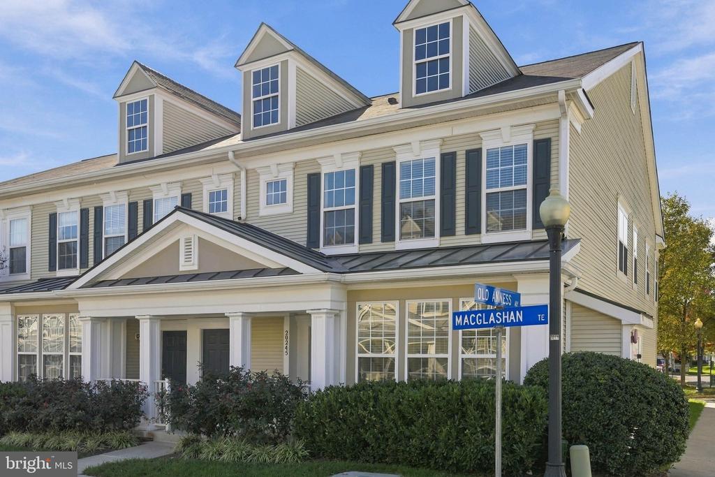 20242 Macglashan Terrace Ashburn VA