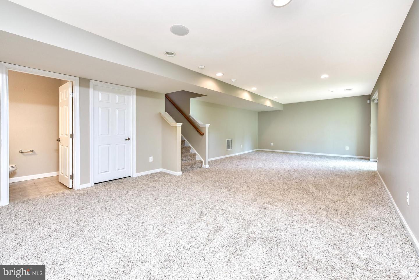 2304 Buoy Ct