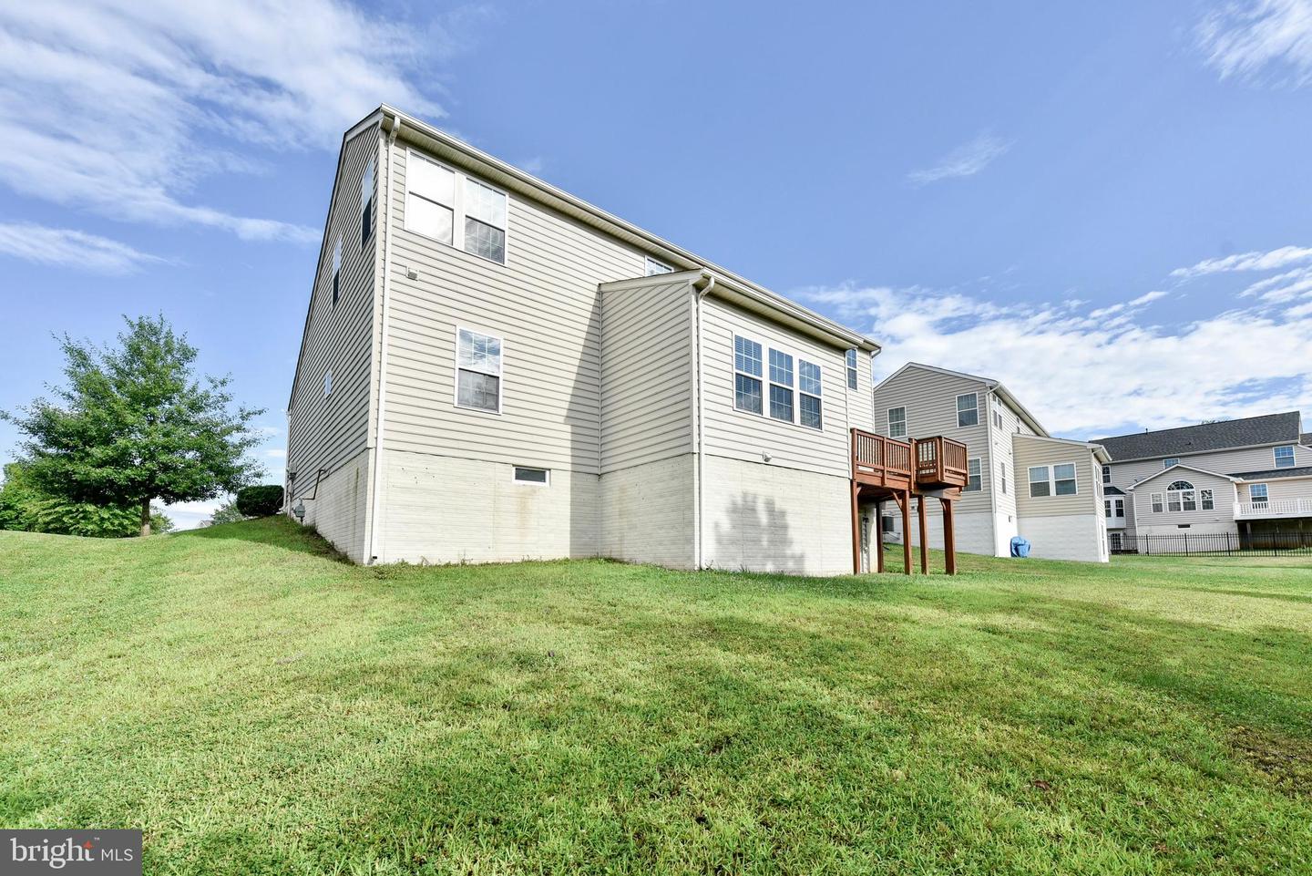 2304 Buoy Ct