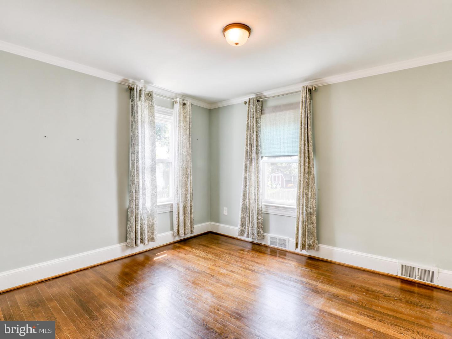 123 Bellview Ave