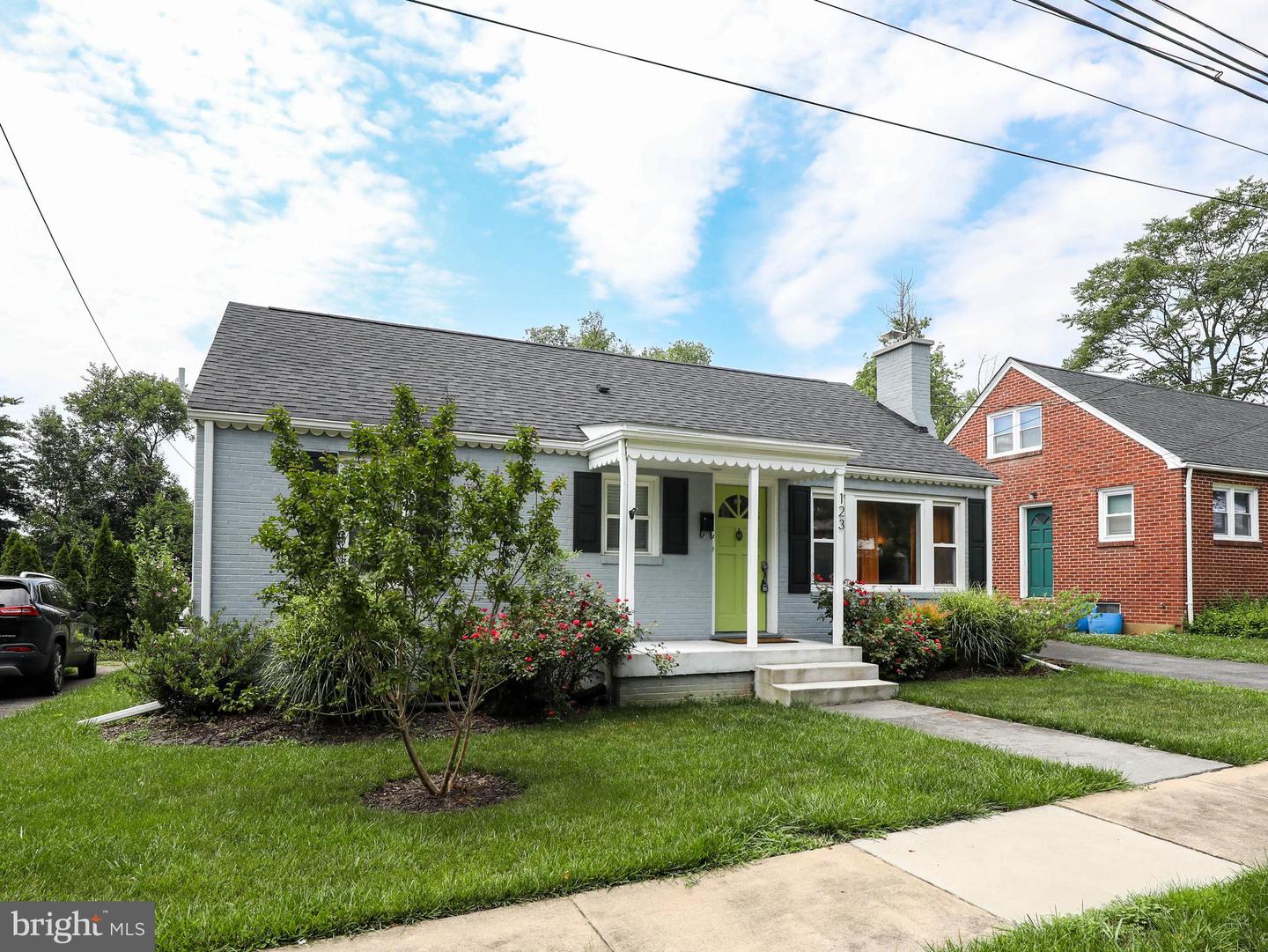 123 Bellview Ave