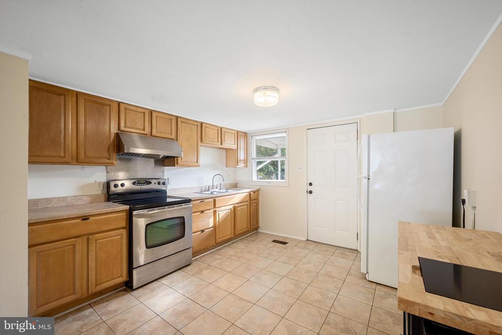 212 SHENANDOAH AVE