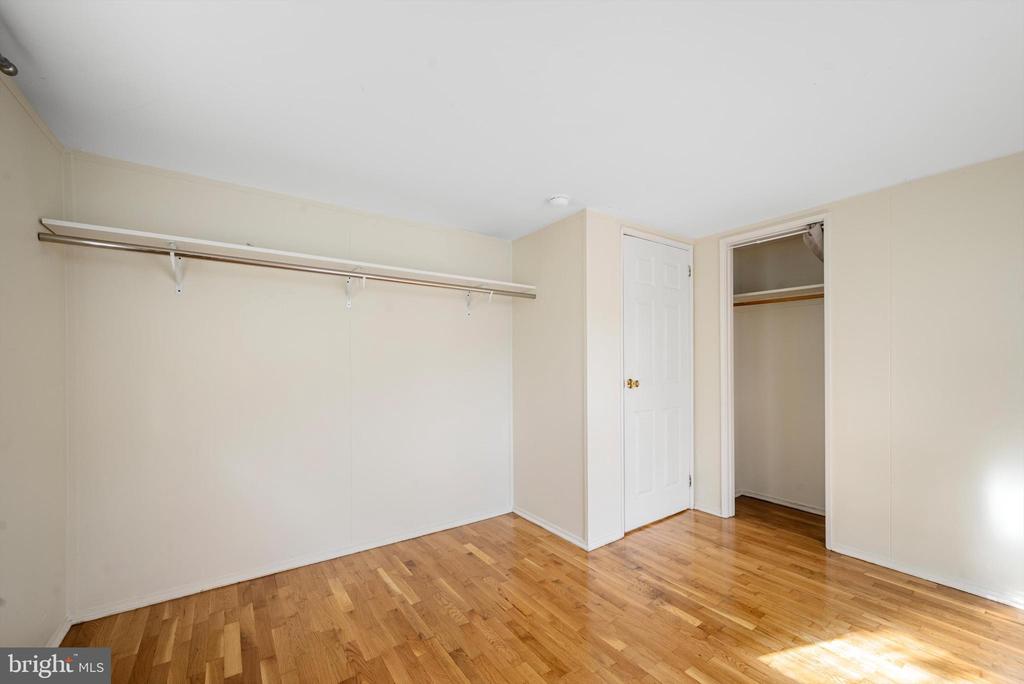212 SHENANDOAH AVE