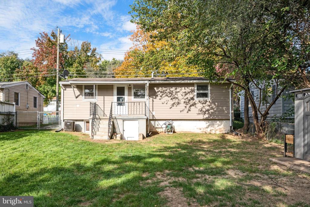 212 SHENANDOAH AVE
