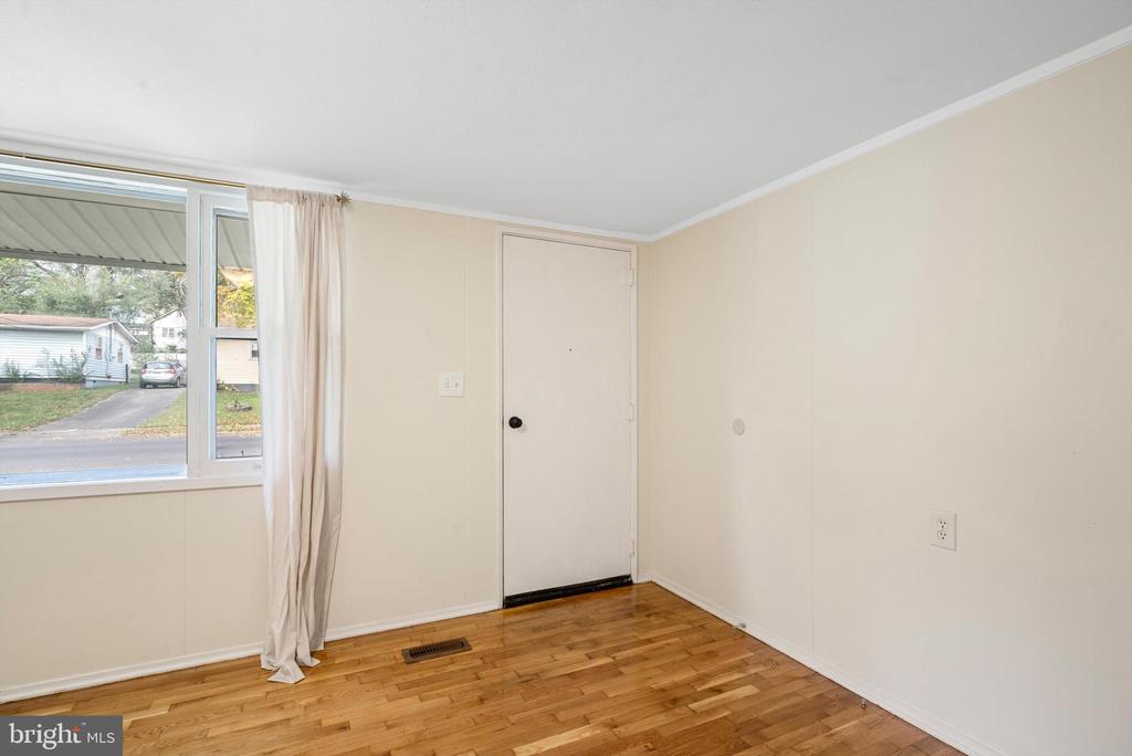 212 SHENANDOAH AVE