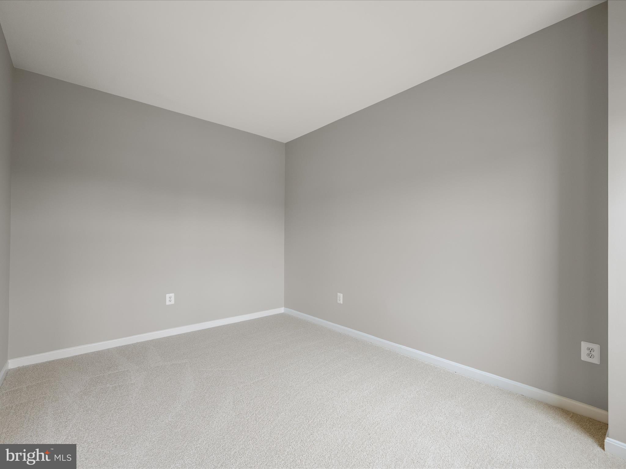 800 Kennedy Dr
