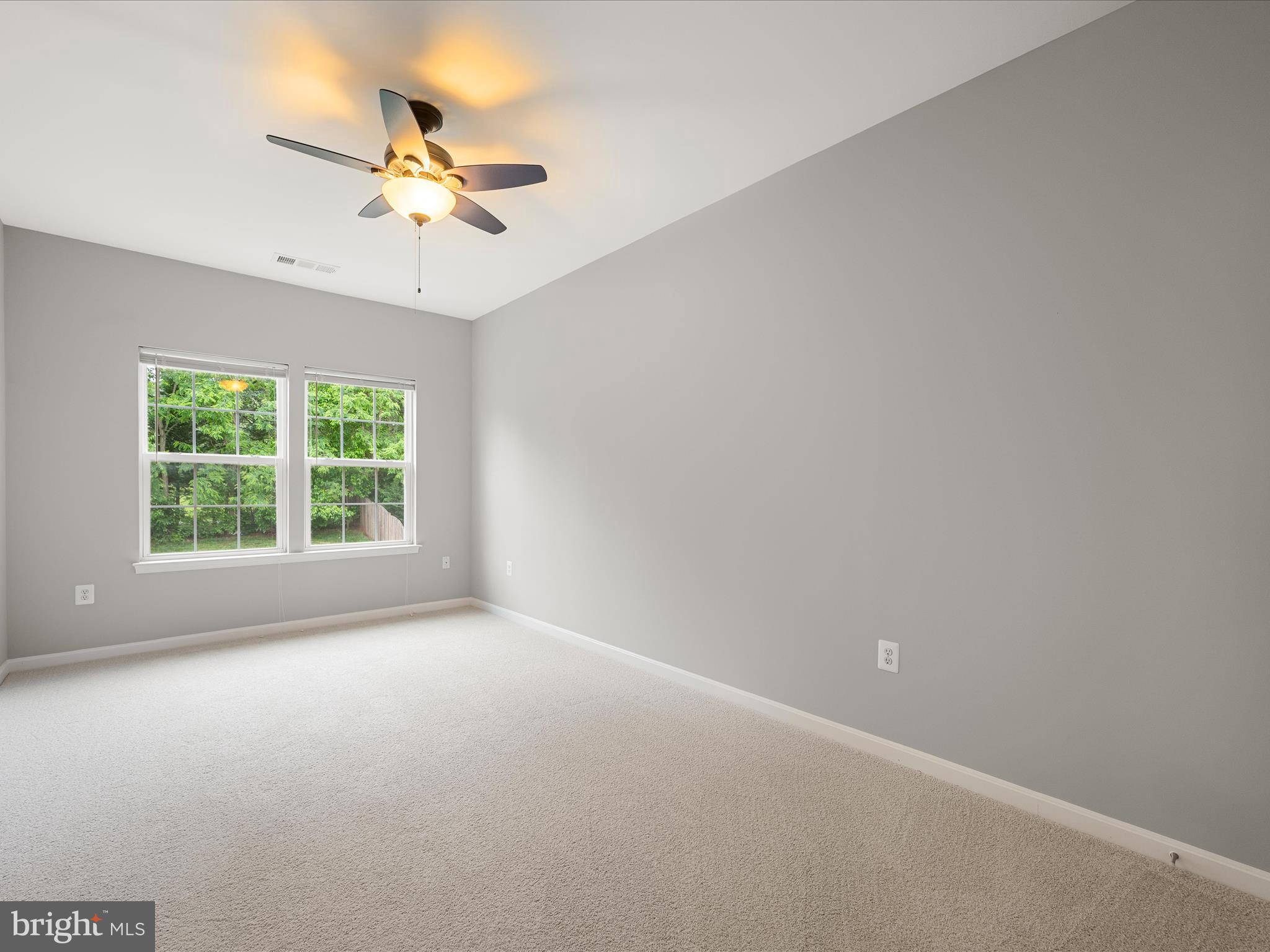 800 Kennedy Dr