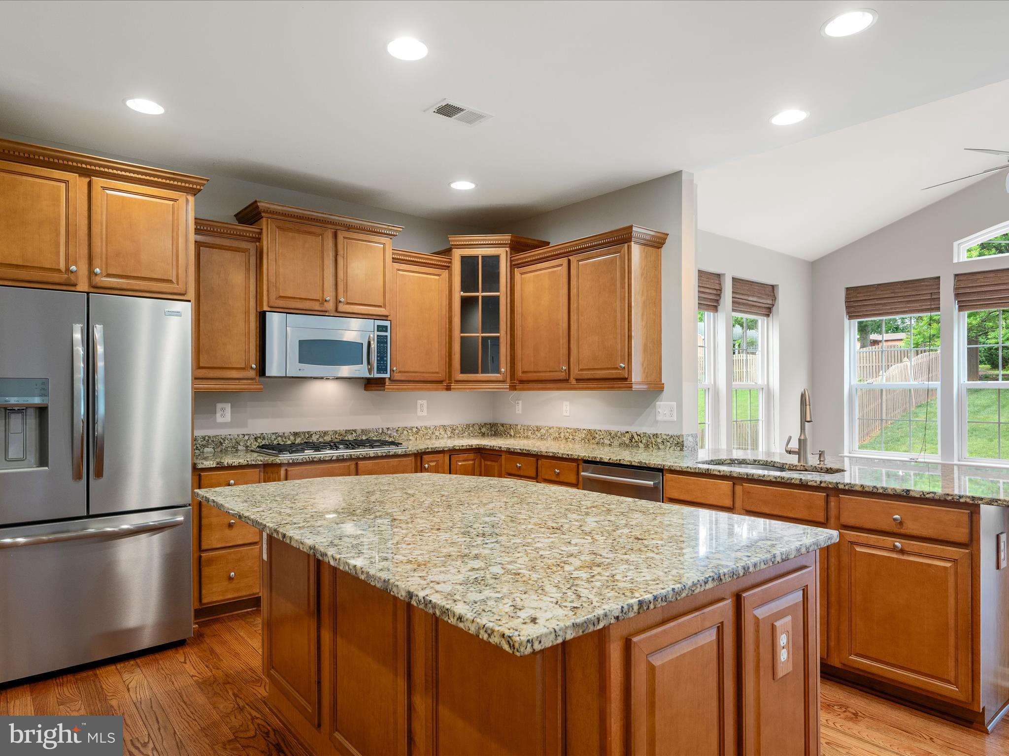 800 Kennedy Dr