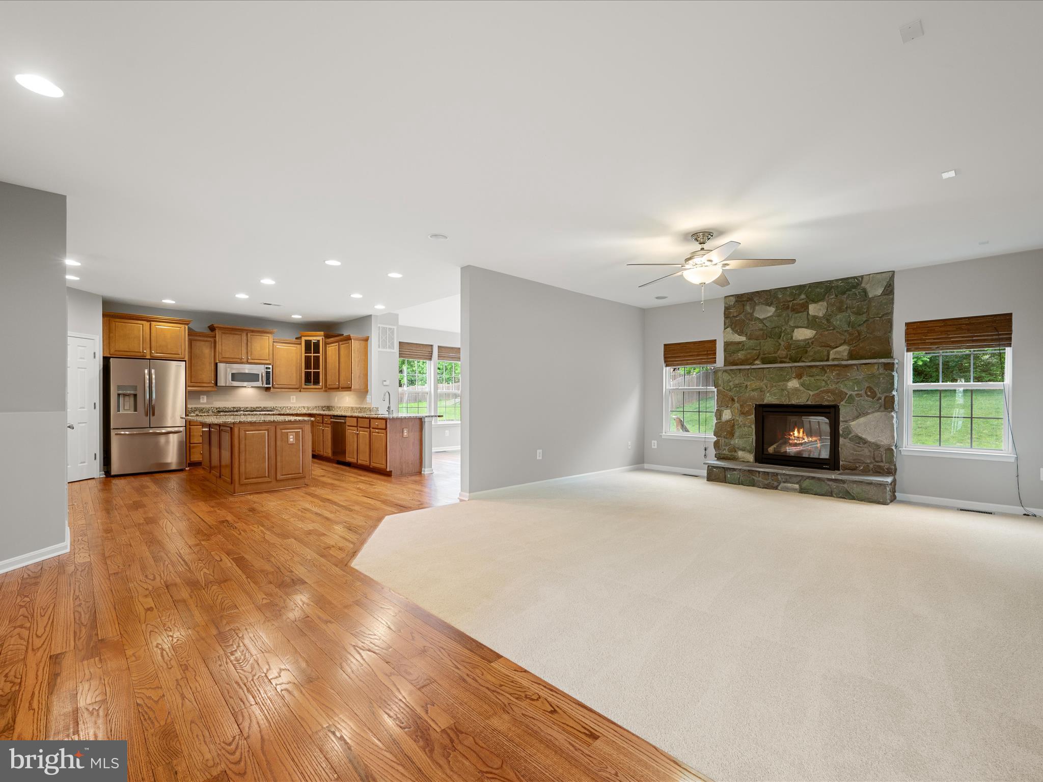 800 Kennedy Dr