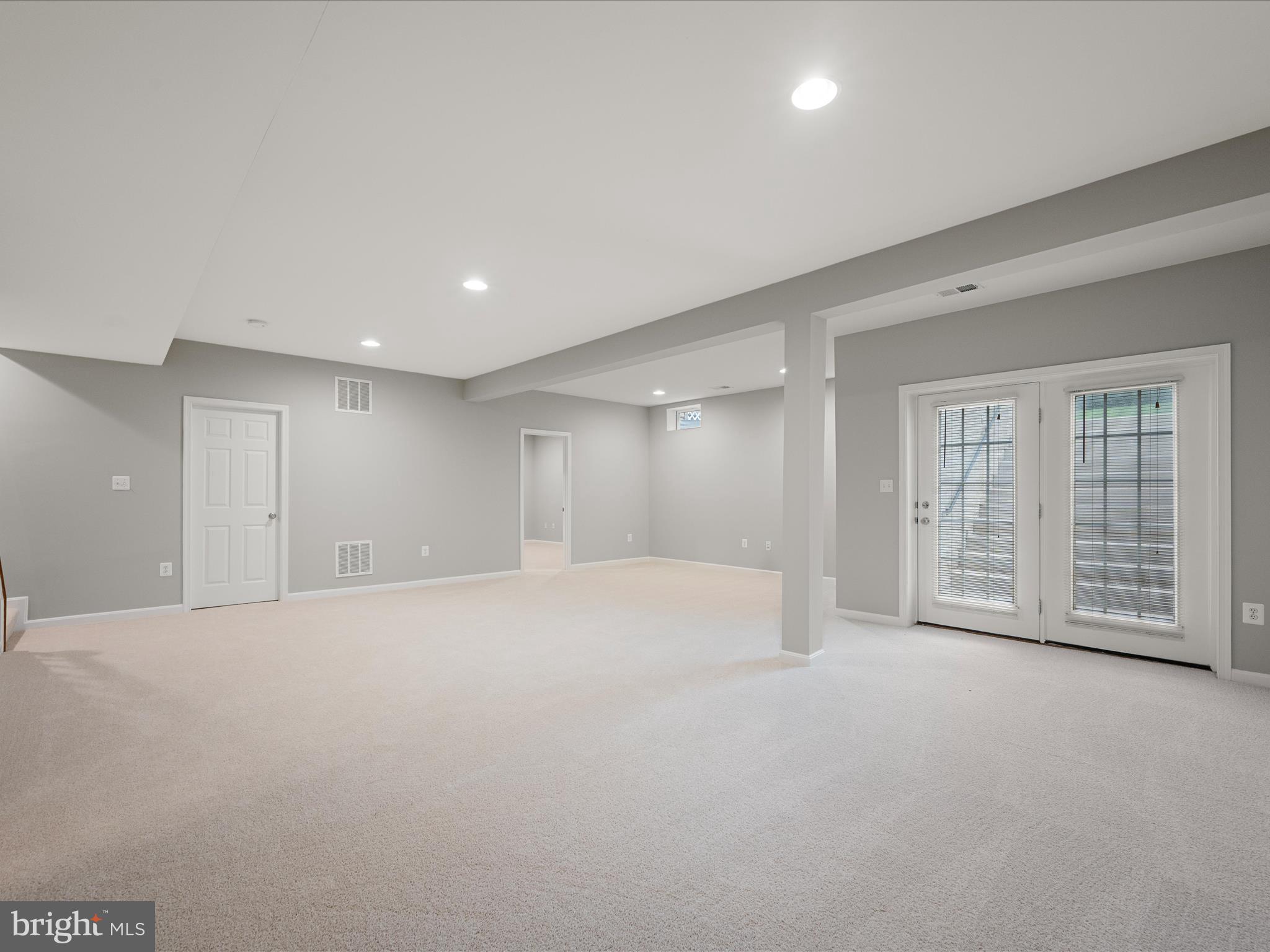 800 Kennedy Dr