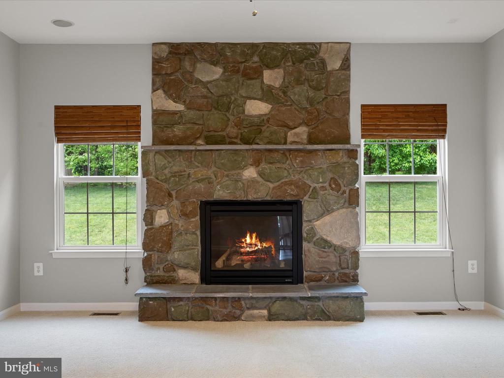 800 Kennedy Dr